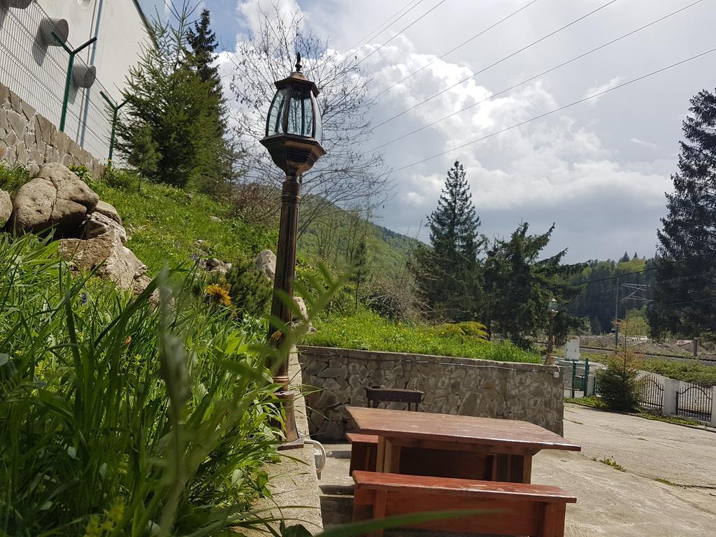 Ferienwohnung Casa Olguta Sinaia Exterior foto